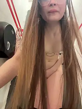 mmelicious live sex cam