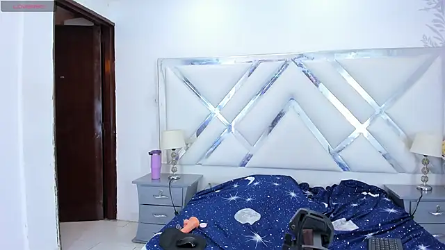 yaragarcia live sex cam