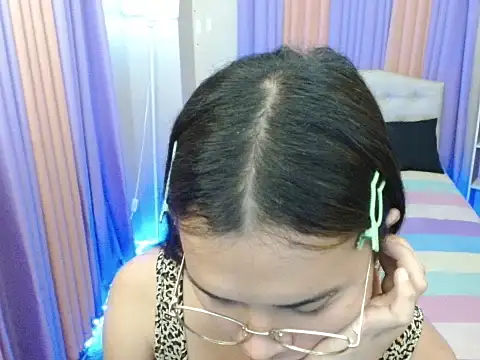 SeductiveAppleTS live sex cam