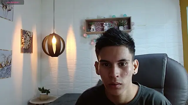 paullcb live sex cam