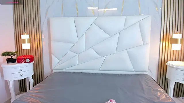 naomibely's cam snapshot