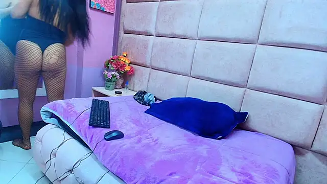 Scarlett_Moom's cam snapshot