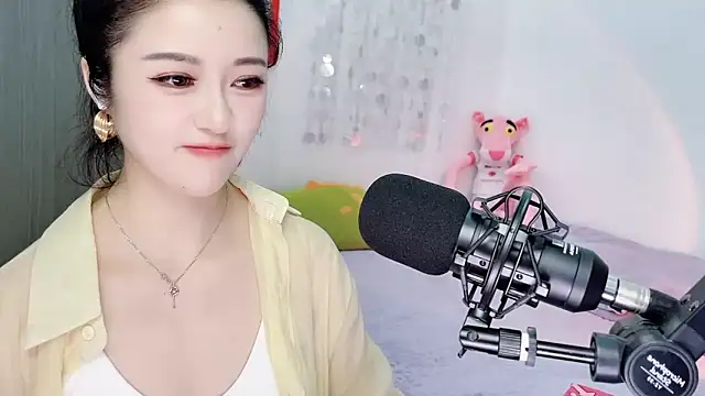 starsqimei live sex cam