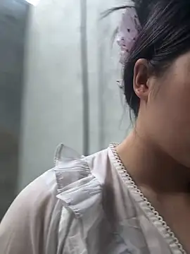 cuty_lusy's cam snapshot