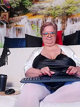 QueenPammy1's cam snapshot