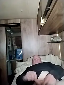 Reddog833's cam snapshot