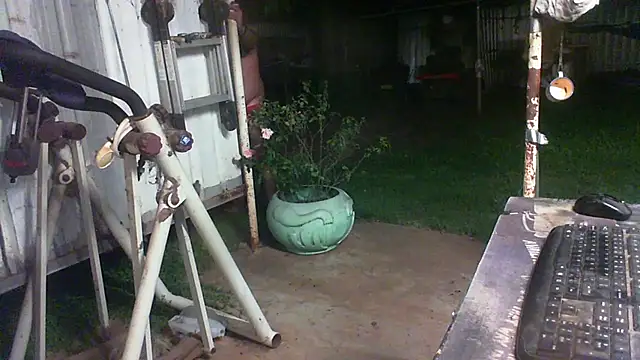 herbie010666's cam snapshot