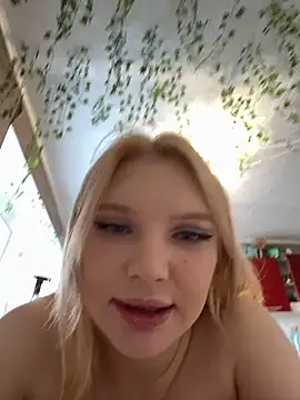AmmyHot live sex cam