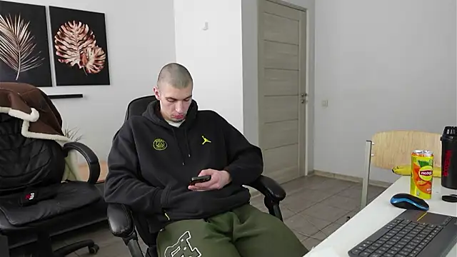 Ryan_Dozer's cam snapshot