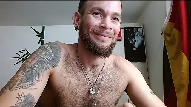 DominanThewolff's cam snapshot