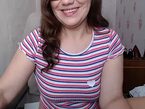 KittyyLaBeauty's cam snapshot