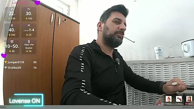 TARKAN1's cam snapshot