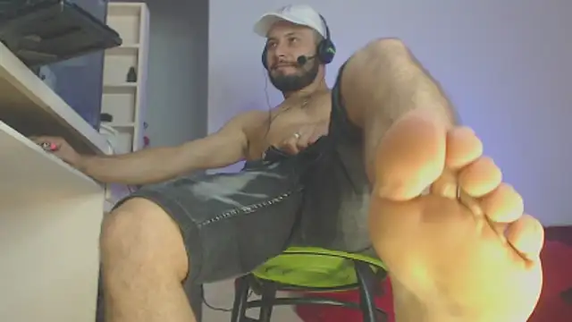 body_x29's cam snapshot