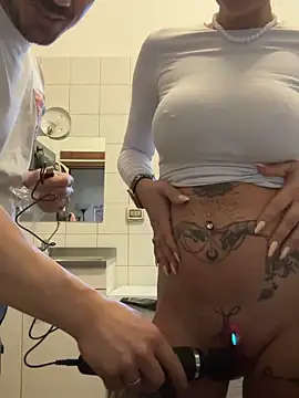 AmandaArt live sex cam