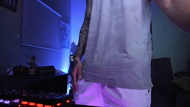 Dominatofstupid's cam snapshot