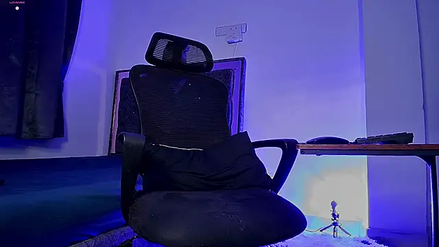 Donathoo1's cam snapshot