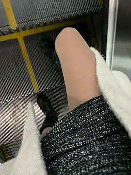 yimisun01 live sex cam