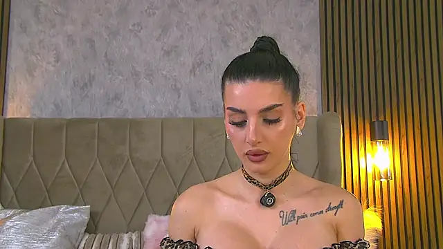 AmyBlair live sex cam