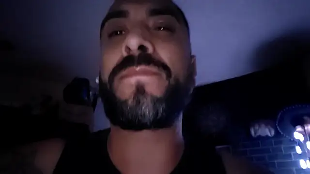 Forbidden_daddy's cam snapshot