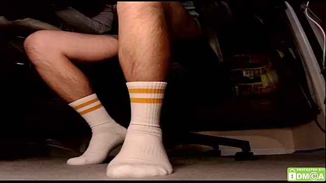 justshutupandwatch's cam snapshot