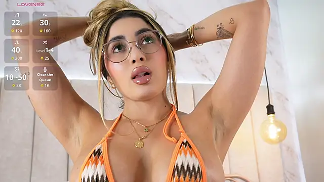 Annyy_Rosse live sex cam