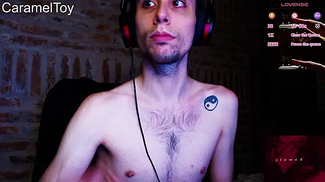 CaramelToy's cam snapshot