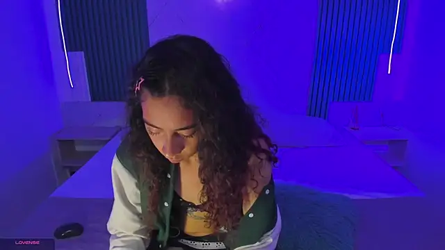 Kiara_lovely's cam snapshot