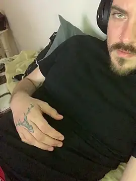 StriptLesss's cam snapshot