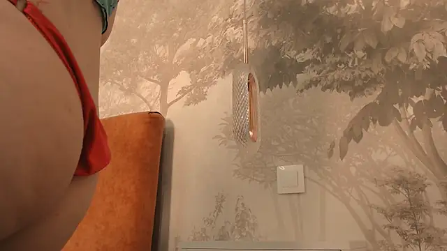 Hiaru_Cutie live sex cam