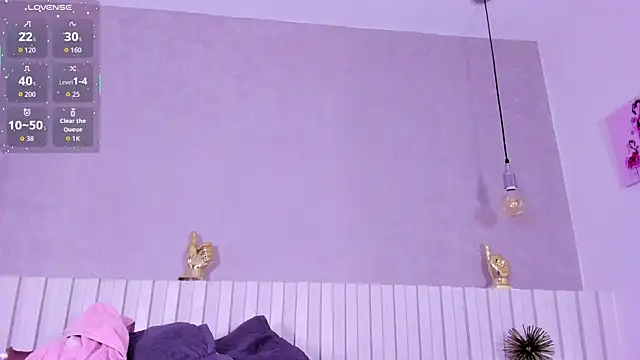 Luna_Tylor's cam snapshot