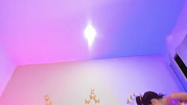 Emma_Hearts's cam snapshot