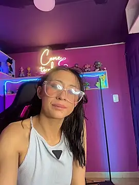 MyCutieBabe live sex cam