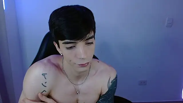 H3ll_B0I live sex cam