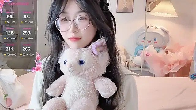 Luminous4173 live sex cam