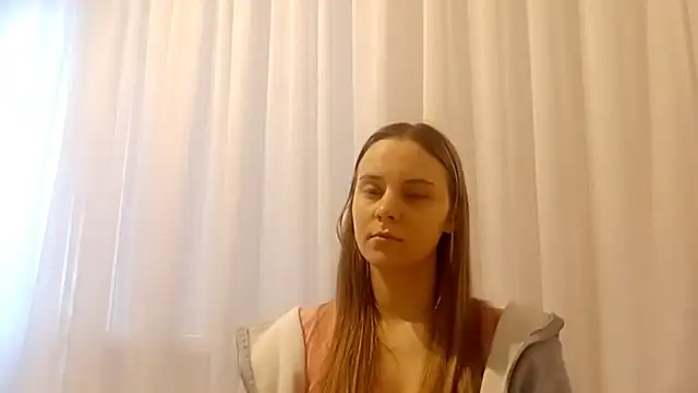 CrackShirker's cam snapshot