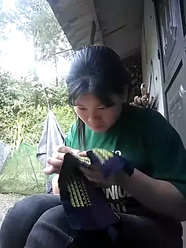 Baby_flower_1's cam snapshot