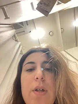 kate_nicepops999114's cam snapshot