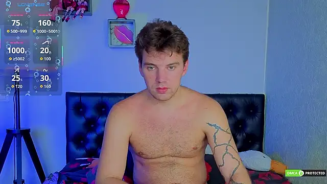 ArthurWhitee live sex cam