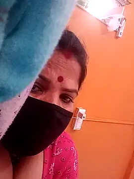 Hott_locky's cam snapshot