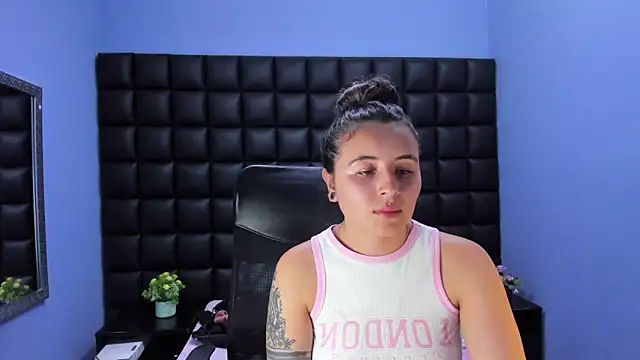 celeste_blue69's cam snapshot