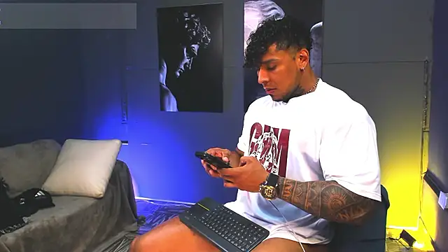 bradley_smith live sex cam