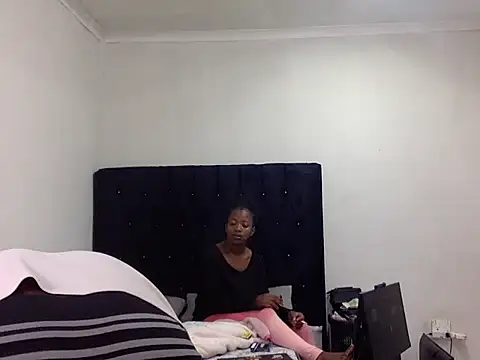 BloodmoonAlpha_1 live sex cam