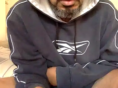 CaiBull's cam snapshot