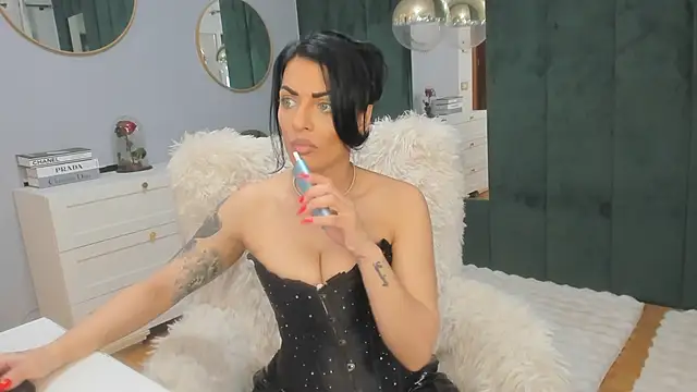 ElisaBaxter live sex cam