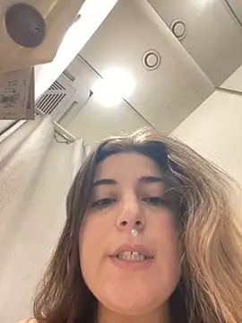 kate_nicepops999114's cam snapshot