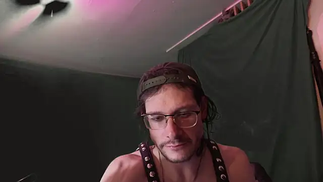 MasterDaddyCool live sex cam