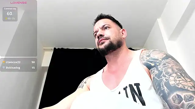 musclemonster31 live sex cam