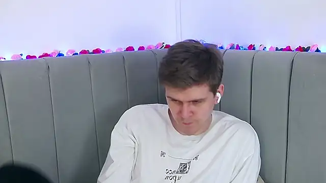 NickJohnas live sex cam