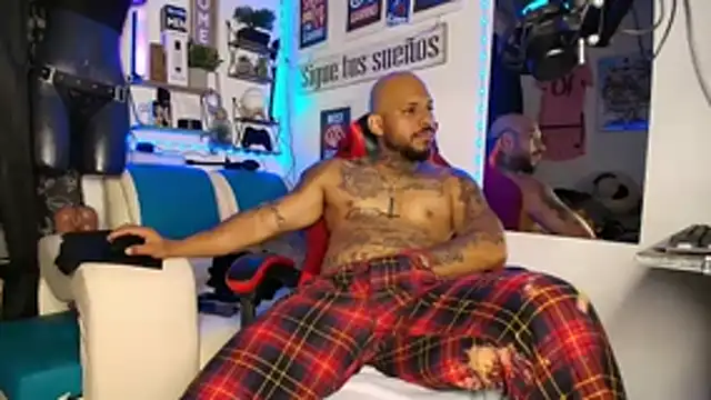 Leenar_Key live sex cam