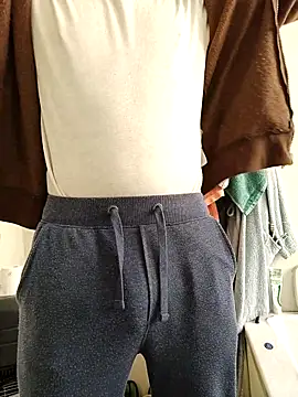 KeptupInosine live sex cam